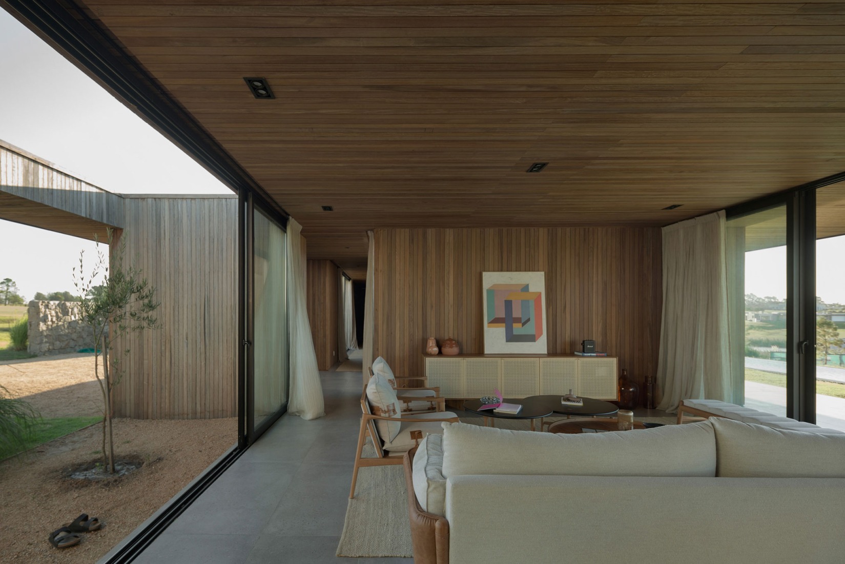 Casa PM por VDV Arquitectura. Fotografía por Federico Cairoli.