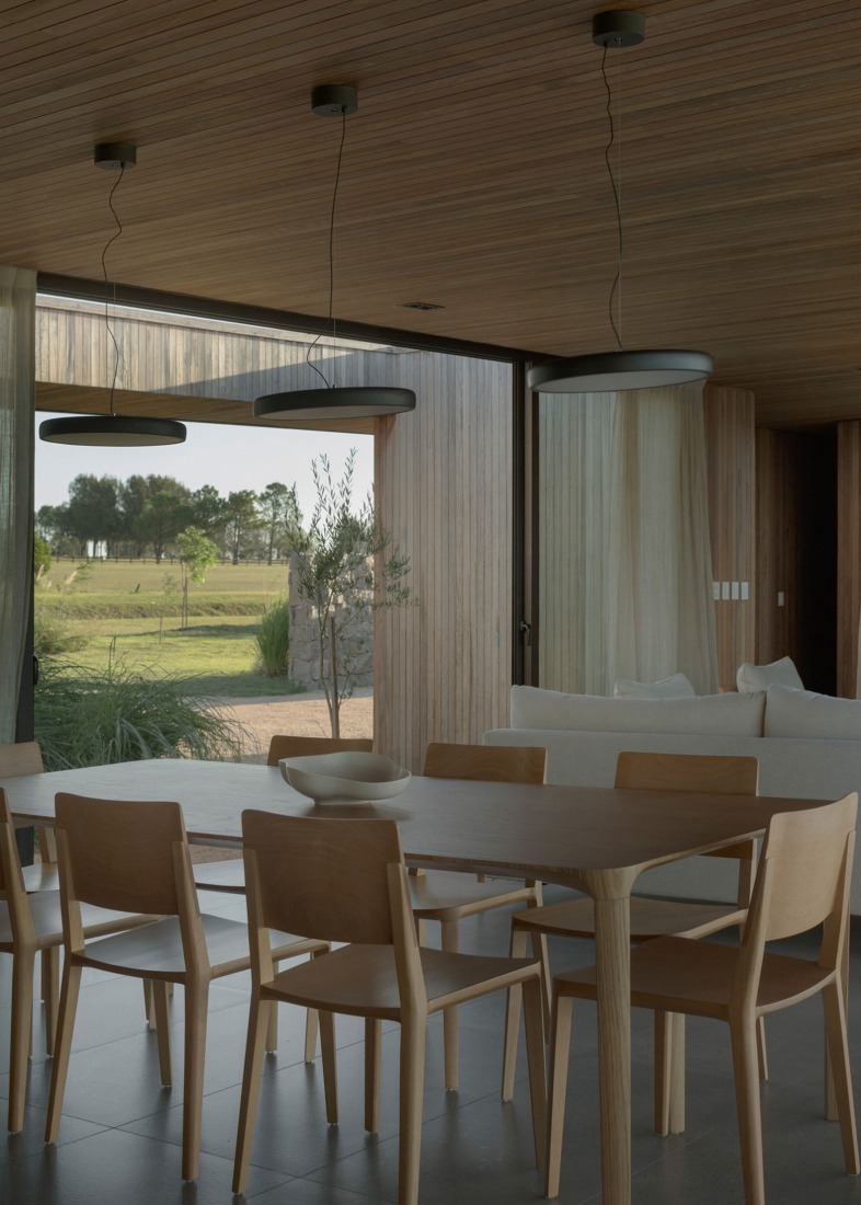 Casa PM por VDV Arquitectura. Fotografía por Federico Cairoli.