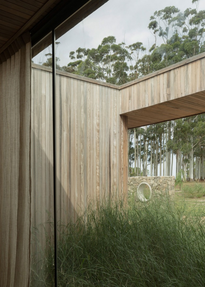 Casa PM por VDV Arquitectura. Fotografía por Federico Cairoli.