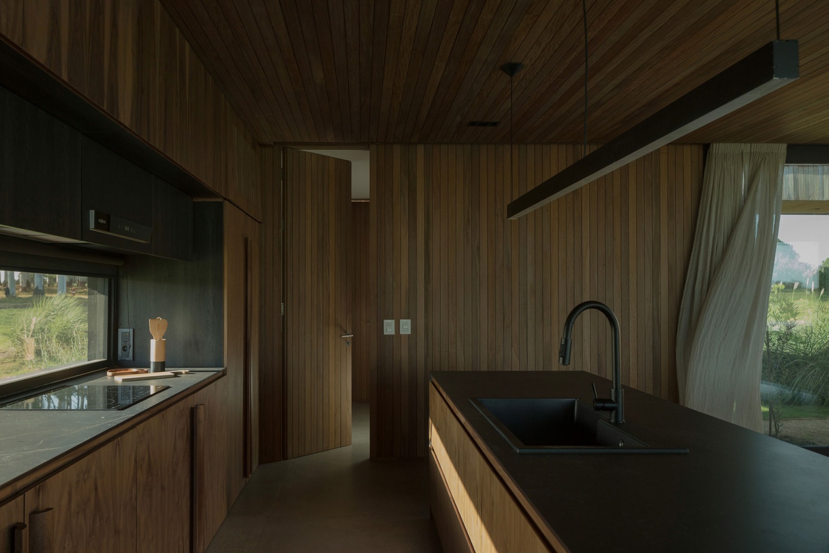 Casa PM por VDV Arquitectura. Fotografía por Federico Cairoli.