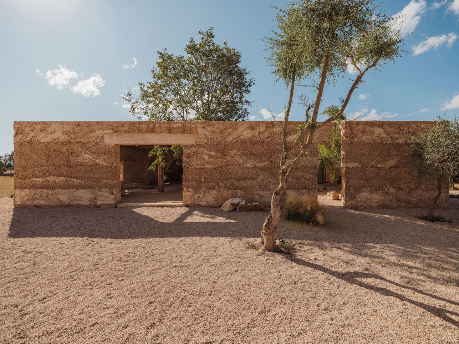 Ca Na Pau by Munarq Arquitectos. Photograph by Ricard Lopez.