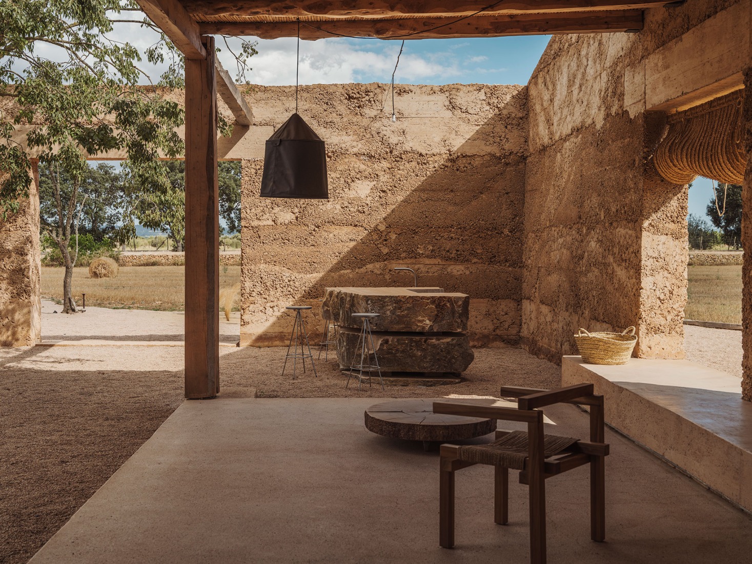 Ca Na Pau by Munarq Arquitectos. Photograph by Ricard Lopez.