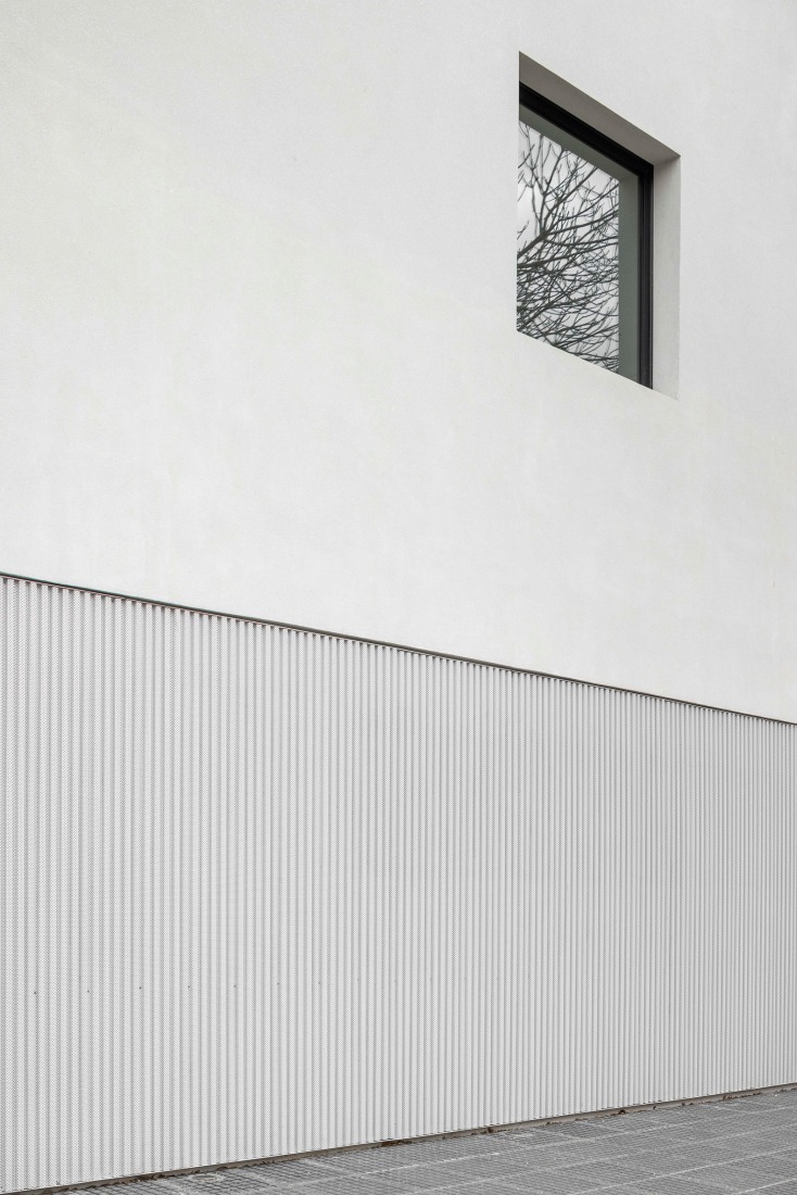 Manuela Pedraza House by OADD arquitectos. Photograph by Luis Barandiarán.