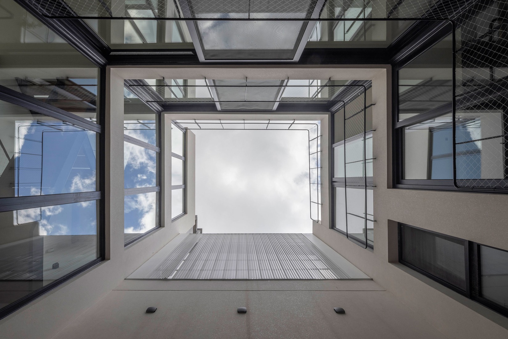 Manuela Pedraza House by OADD arquitectos. Photograph by Luis Barandiarán.