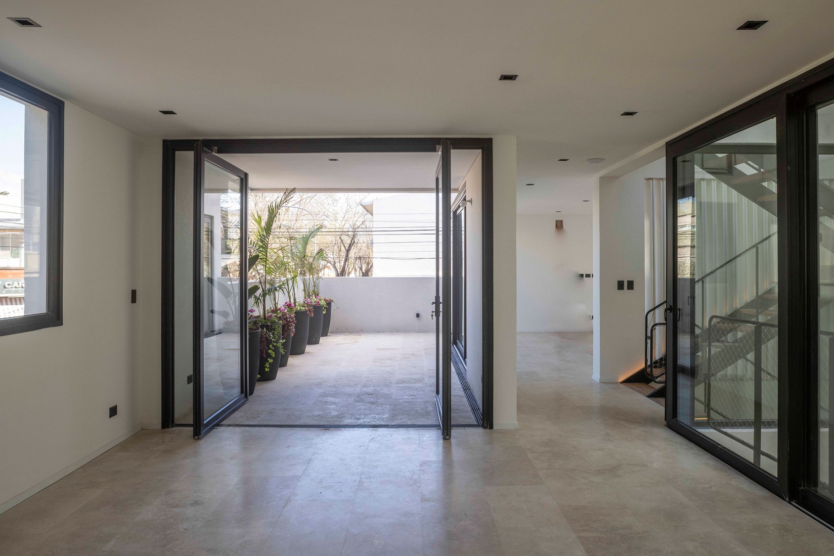 Manuela Pedraza House by OADD arquitectos. Photograph by Luis Barandiarán.