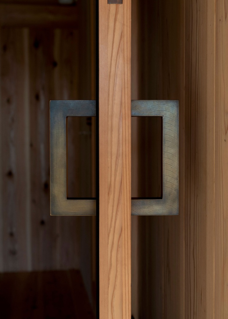 Casa de huéspedes Terabe por Tomoaki Uno Architects. Fotografía por Nathanael Bennett.
