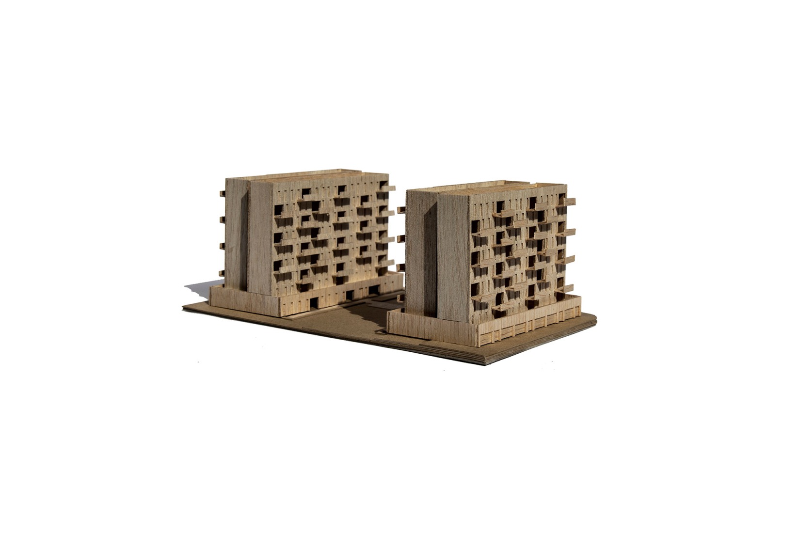 Maqueta. Edificio Residencial Alborada por Alejandro Muñoz Miranda.