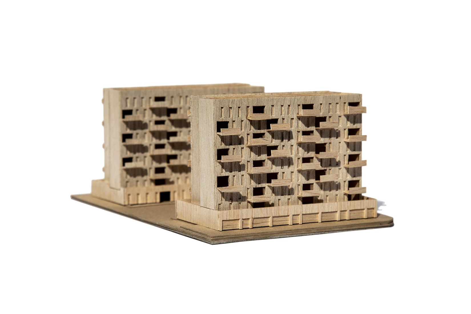 Maqueta. Edificio Residencial Alborada por Alejandro Muñoz Miranda.