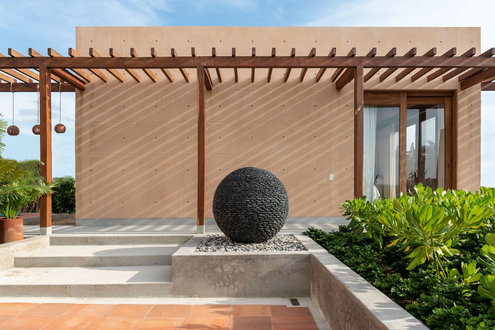 Conjunto Lyons por CAAM + Arquitectos. Fotografía por Claudio Napolitano.