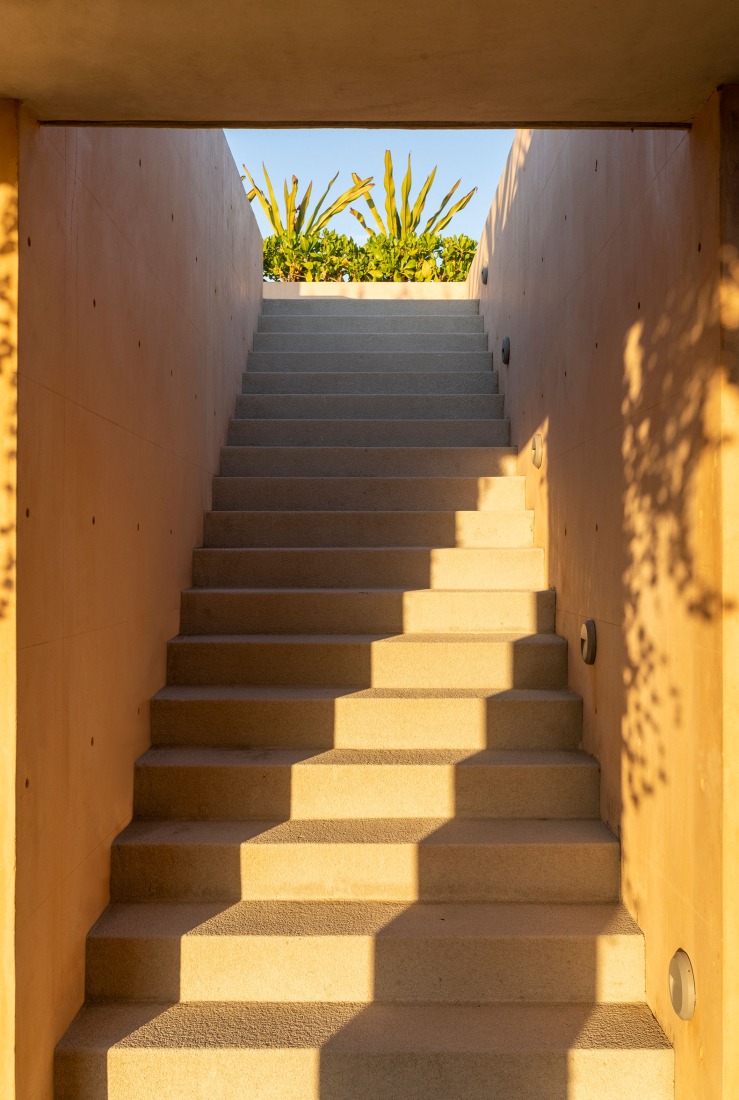 Conjunto Lyons por CAAM + Arquitectos. Fotografía por Claudio Napolitano.