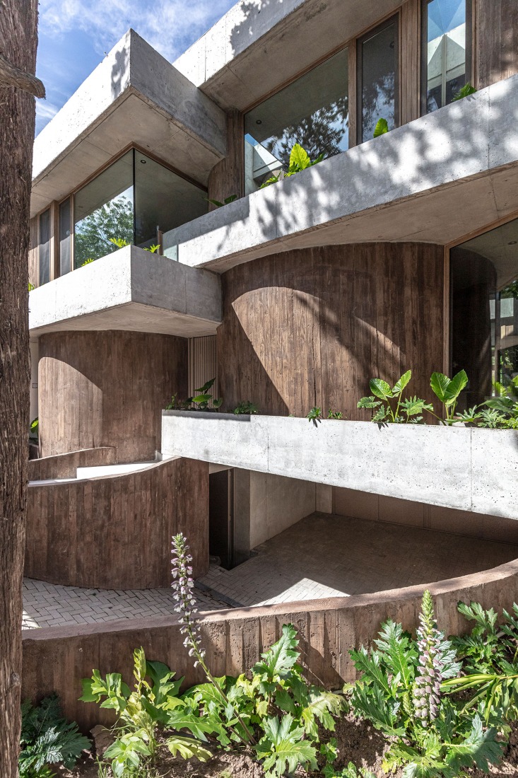 Forest House by GRIZZO Studio. Photograph by Federico Kulekdjian.