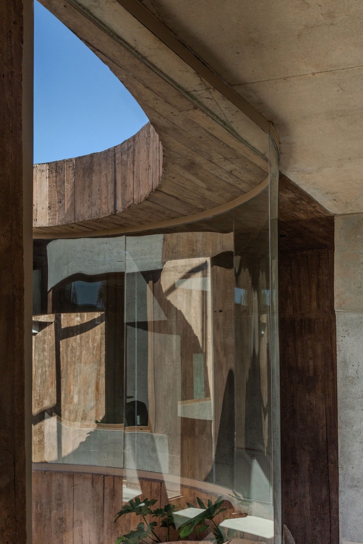 Forest House by GRIZZO Studio. Photograph by Federico Kulekdjian.
