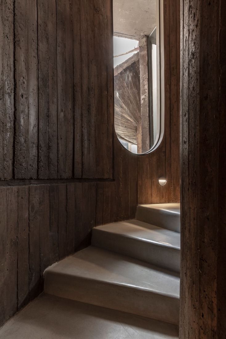 Forest House by GRIZZO Studio. Photograph by Federico Kulekdjian.