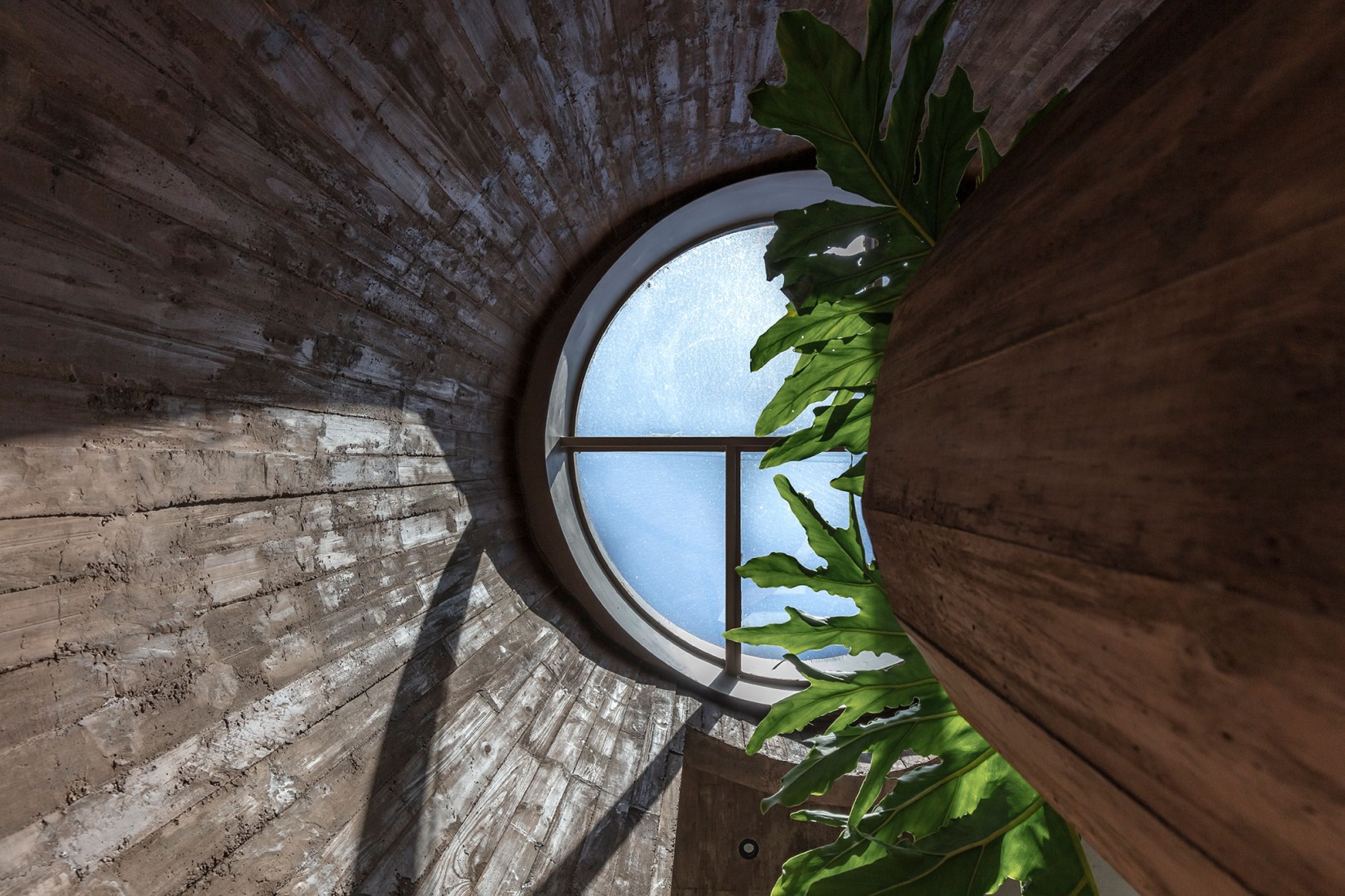 Forest House by GRIZZO Studio. Photograph by Federico Kulekdjian.