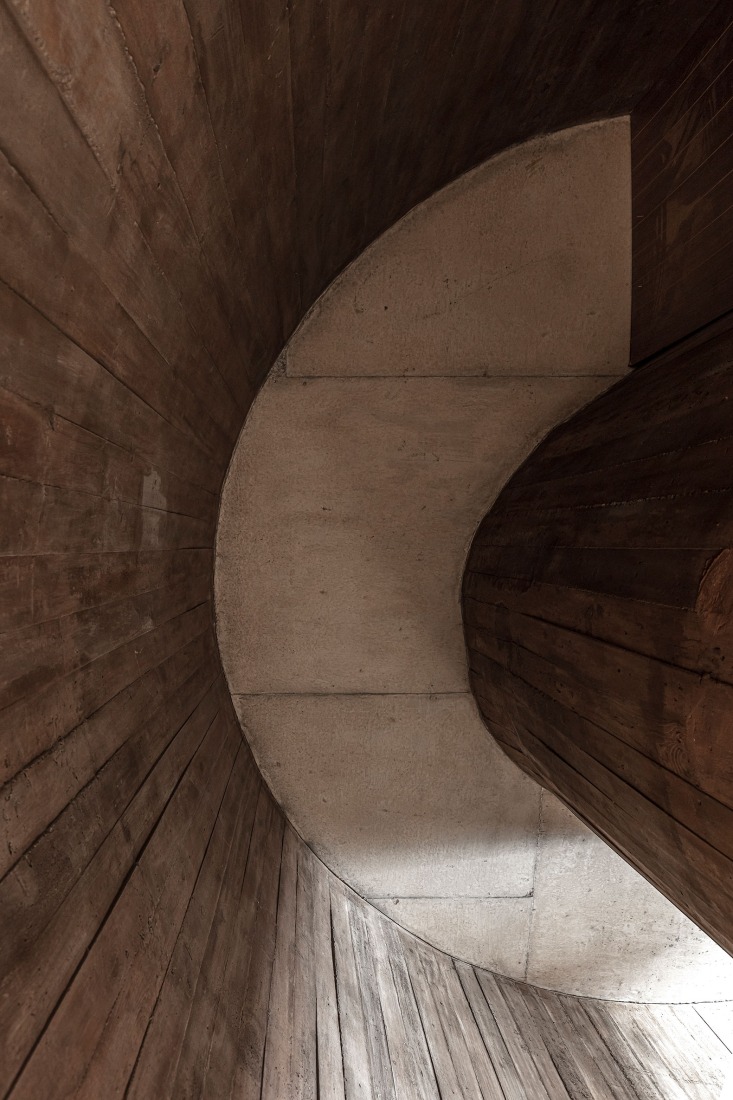 Forest House by GRIZZO Studio. Photograph by Federico Kulekdjian.