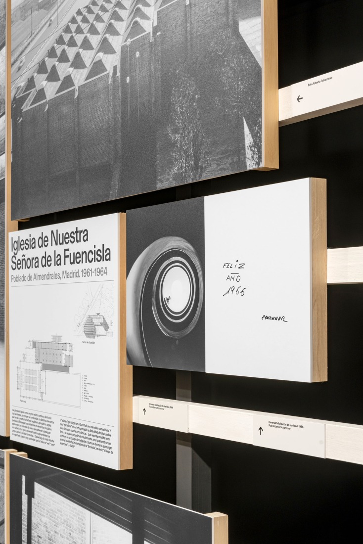 Espacio expositivo en el Museo ICO por Studio Pachón-Paredes. Fotografía por Luis Asín.