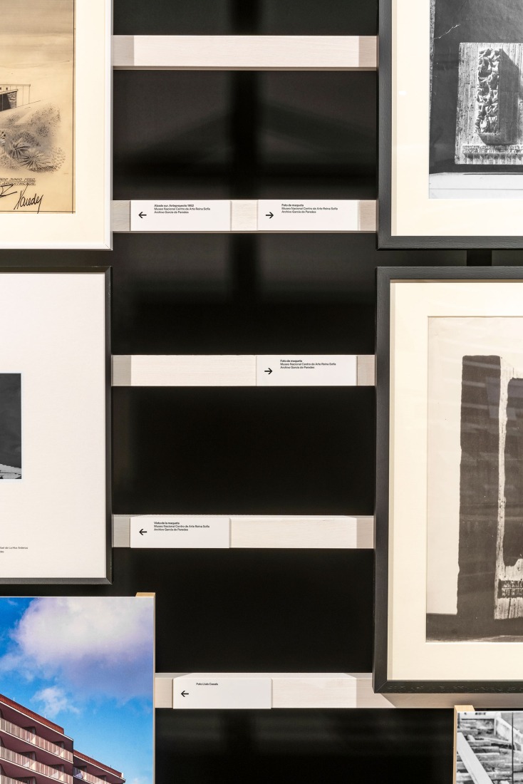 Espacio expositivo en el Museo ICO por Studio Pachón-Paredes. Fotografía por Luis Asín.