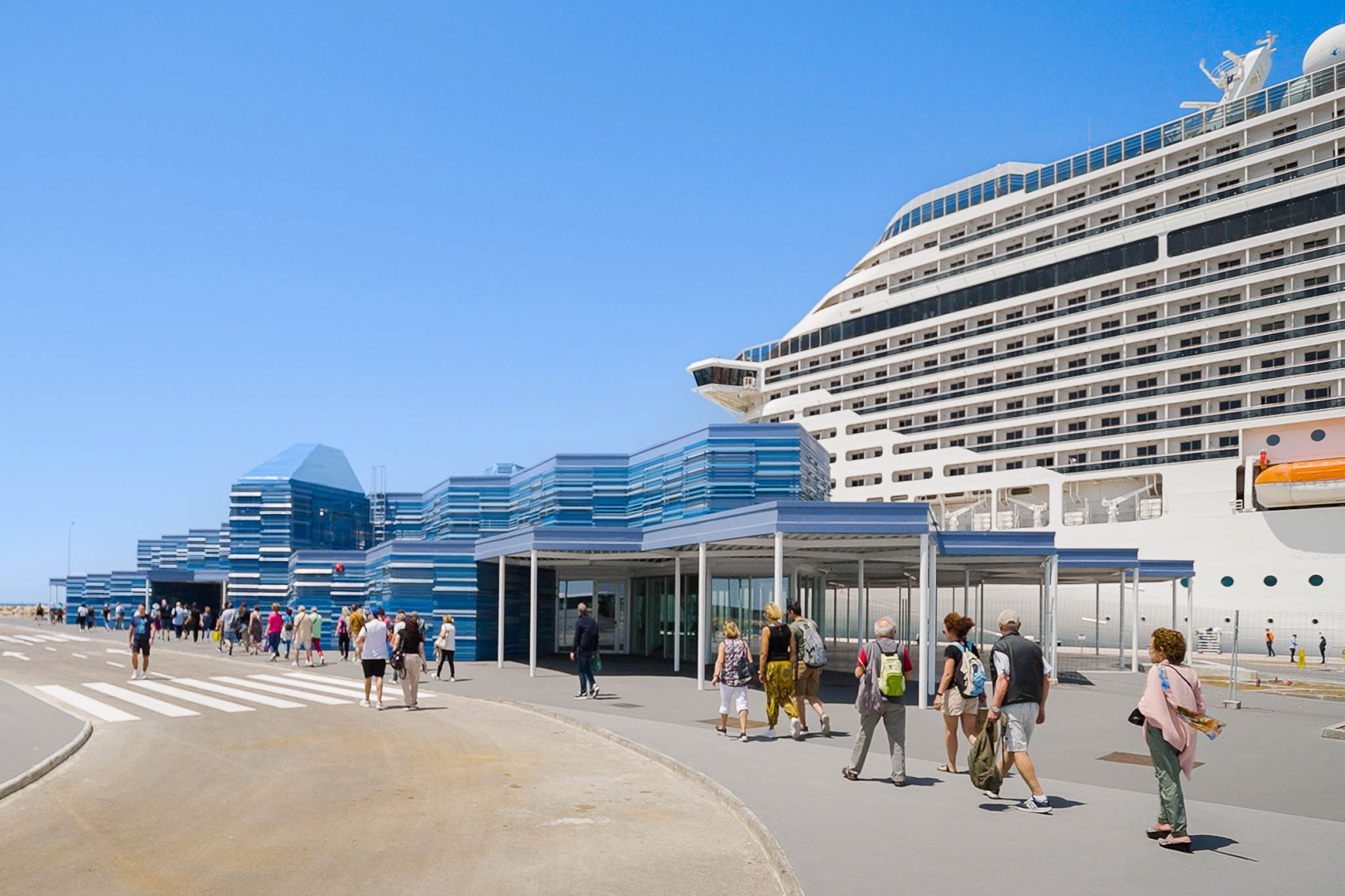 Terminal pública de pasajeros de Tarragona por Hombre de Piedra Arquitectos. Fotografía por Simón García.