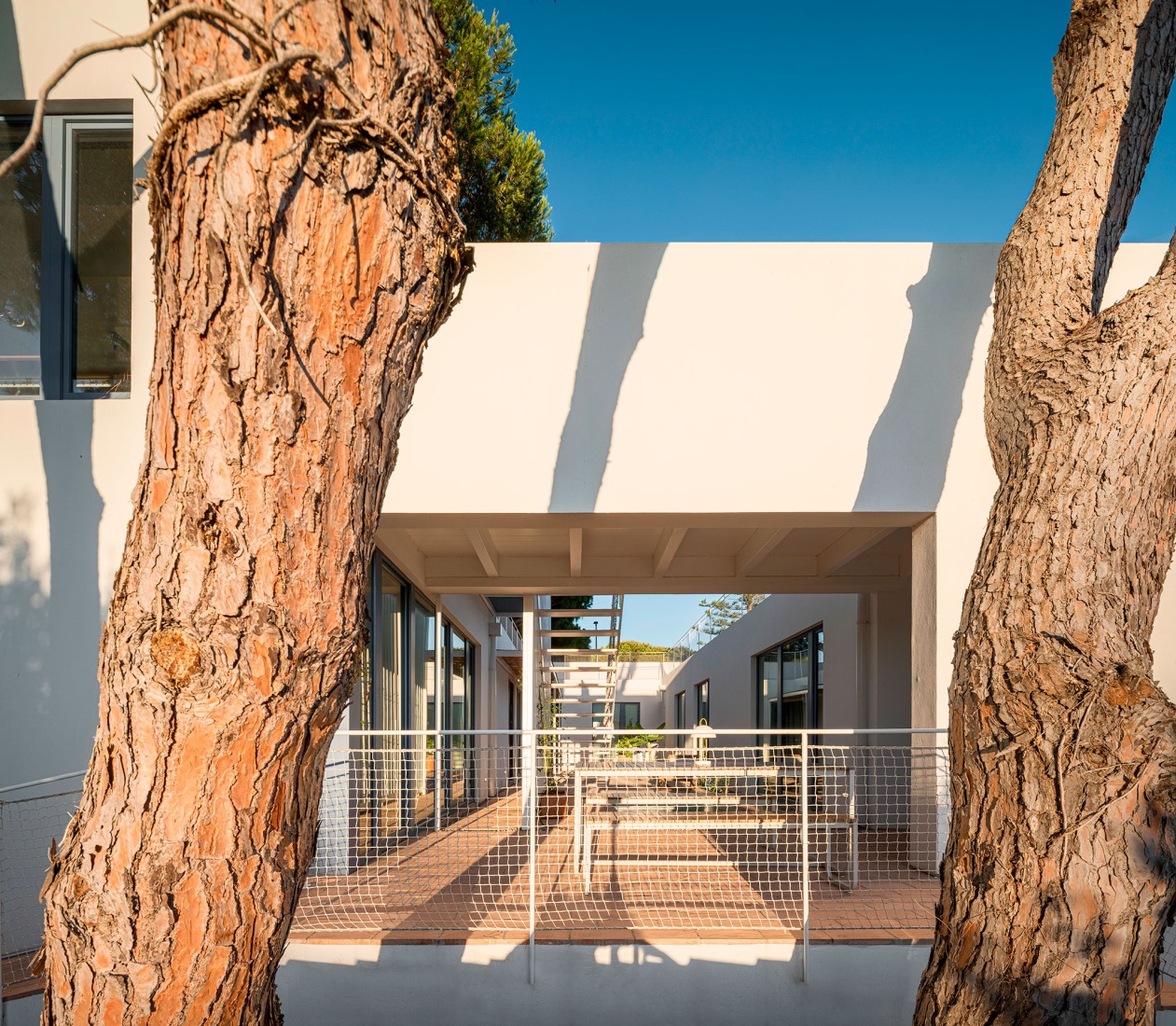 Urban cortijo-house by José Manuel Martínez Rodríguez. Photograph by Juan Carlos Lagares.
