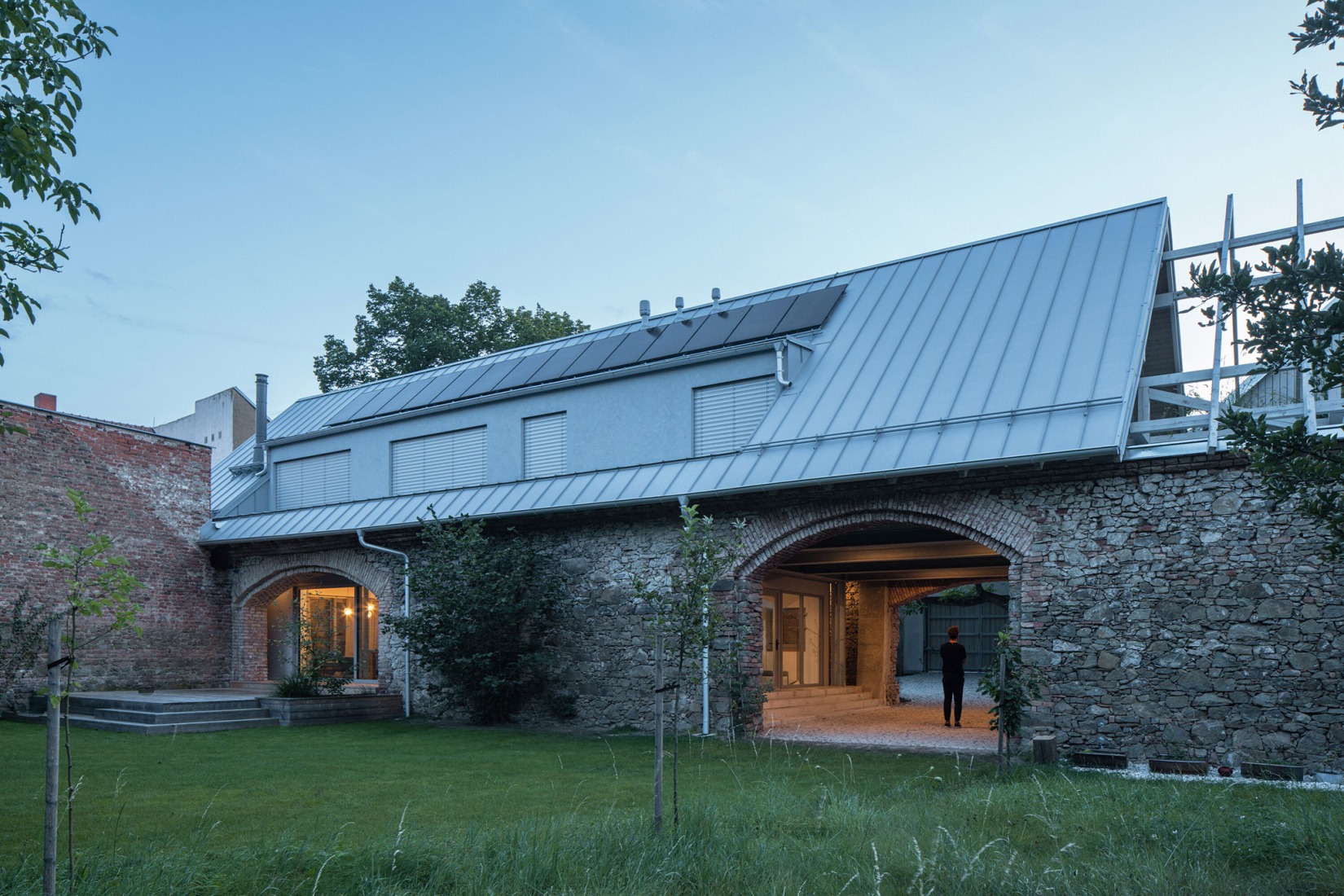 The Forgotten Barn by Karnet architekti. Photograph by Petr Polák.