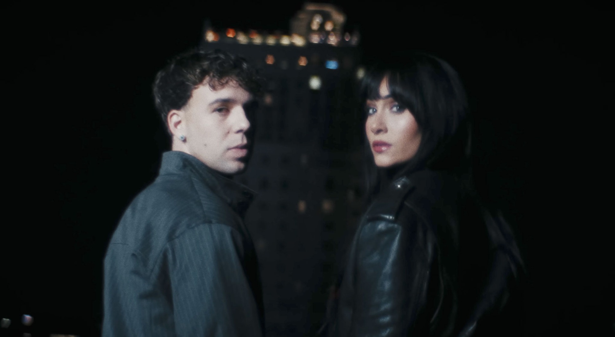 GRAN VÍA por Quevedo ft. Aitana.
