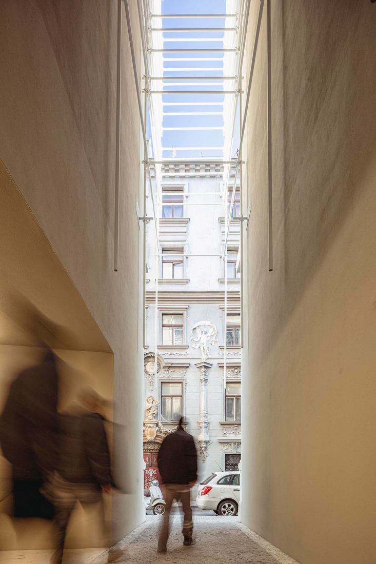 Technology Centre by Projektový ateliér UMPRUM. Photograph by Peter Fabo.