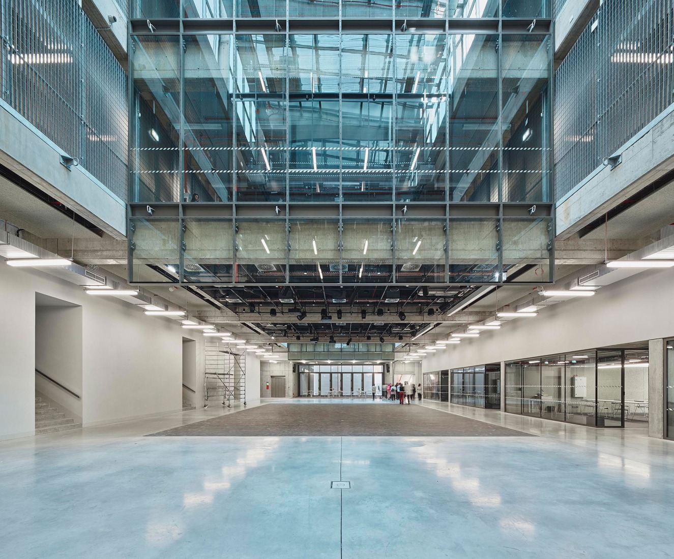 Technology Centre by Projektový ateliér UMPRUM. Photograph by Peter Fabo.