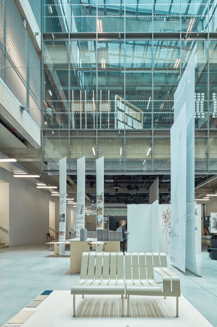 Technology Centre by Projektový ateliér UMPRUM. Photograph by Peter Fabo.
