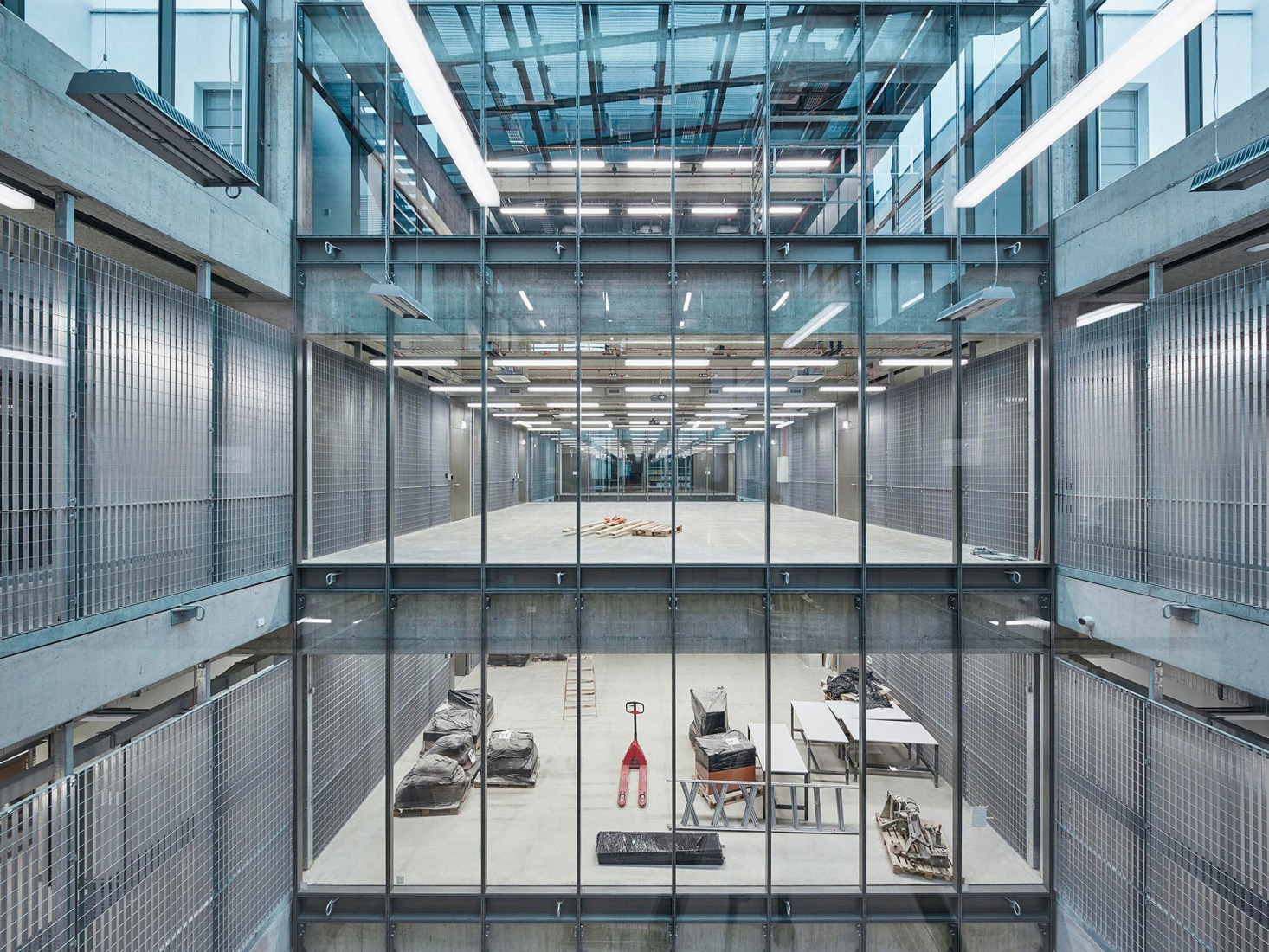Technology Centre by Projektový ateliér UMPRUM. Photograph by Peter Fabo.