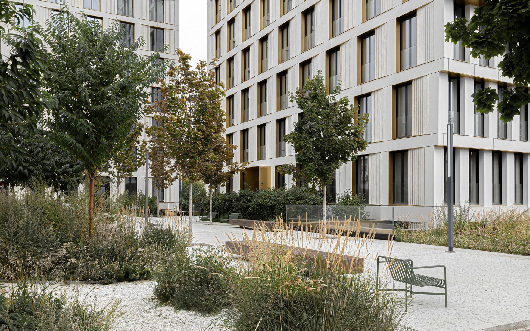 "White Khamovniki" by Tsimailo Lyashenko and Partners. Photograph by Anastasia Samoilova.