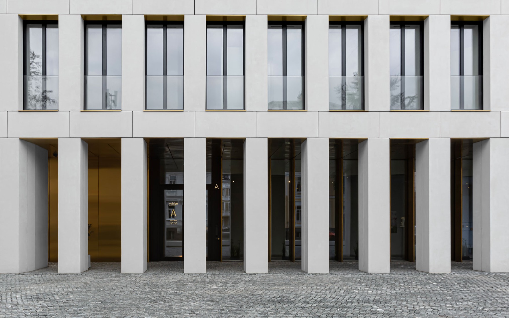 "White Khamovniki" by Tsimailo Lyashenko and Partners. Photograph by Anastasia Samoilova.