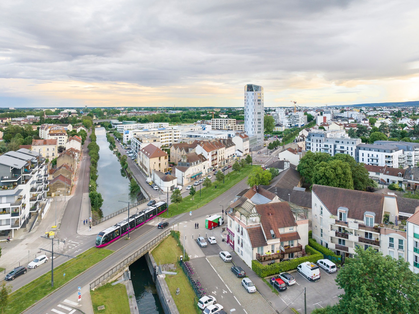 Arsenal Tower by Arte Charpentier. Photograph by Boegly Grazia.