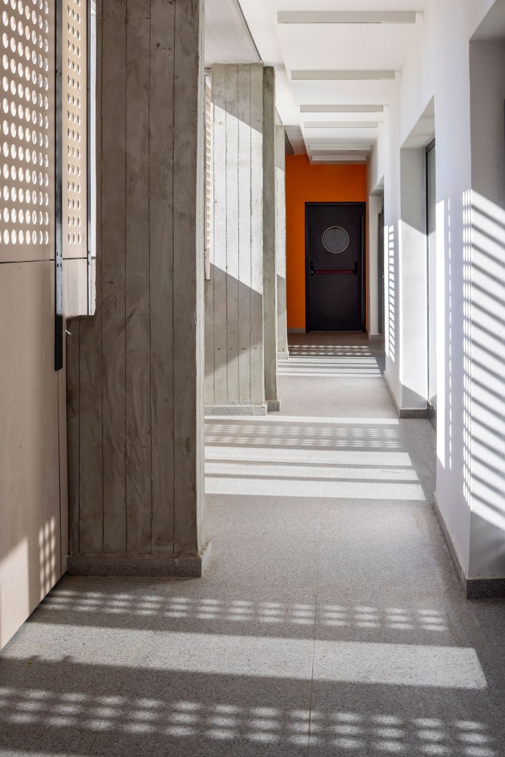Technological Center - Ashdod by Daniel Azerrad Architects. Photograph by Amit Geron.