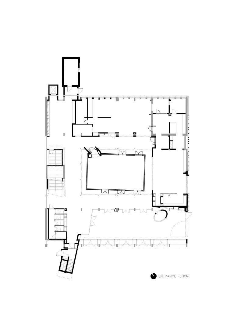 Entrance floor plan. Technological Center - Ashdod by Daniel Azerrad Architects.