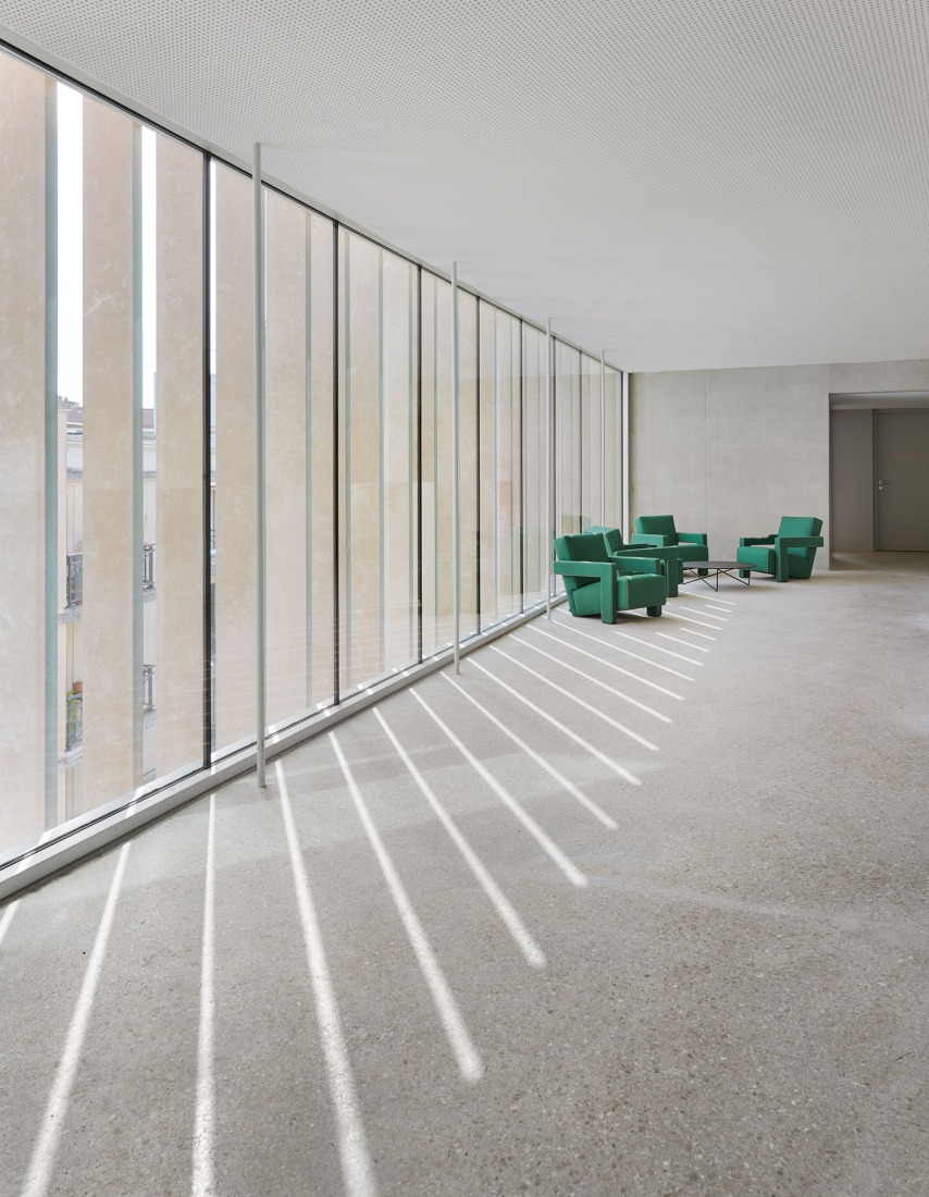Cultural Centre in Bourg-la-Reine by Dominique Coulon & associés. Photograph by Eugeni Pons.