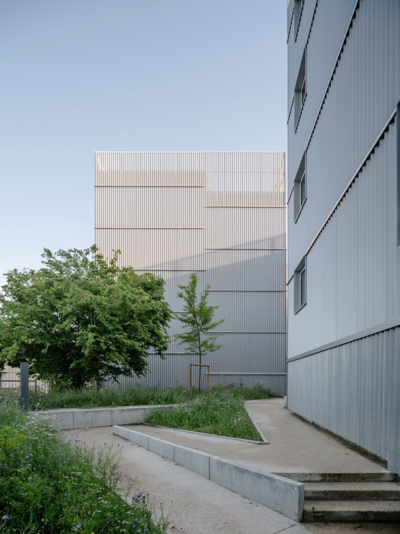 Student residence in Cergy by graal. Photograph by Giaime Meloni.