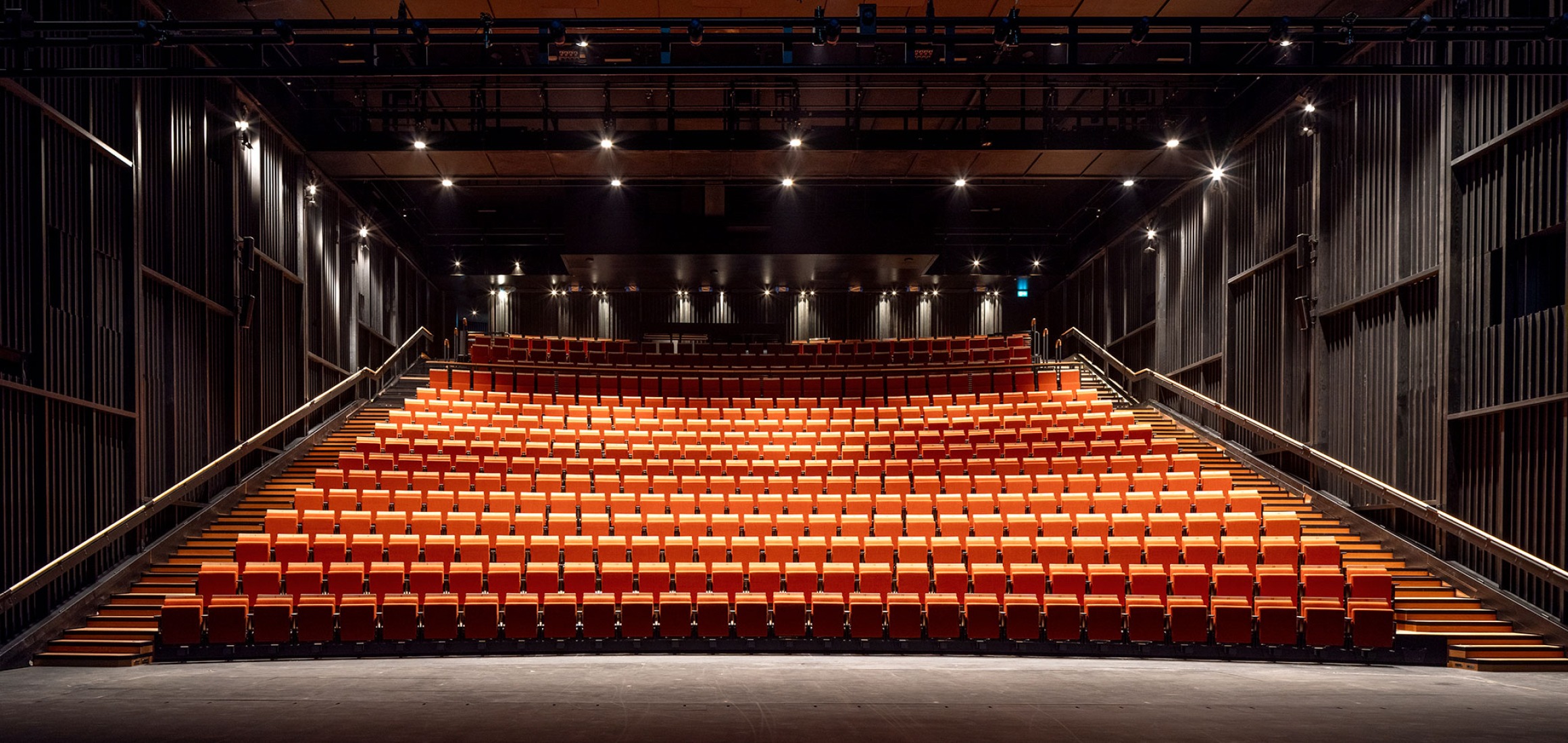 Sadler’s Wells Dance Theatre by O'Donnell + Tuomey. Photograph by Peter Cook.