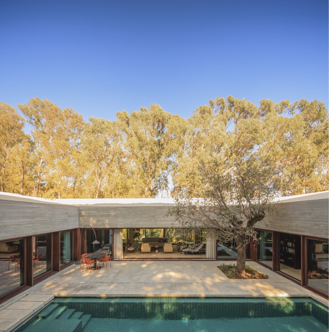 Casa Oeiras por OODA. Fotografía por Fernando Guerra | FG+SG.