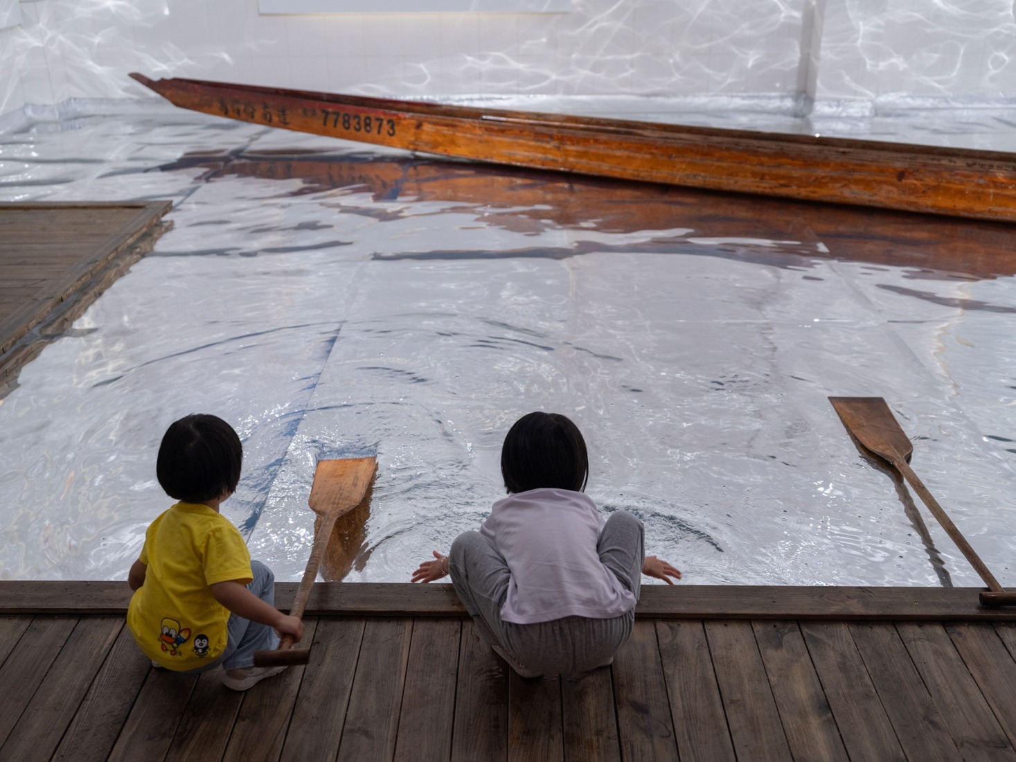 Barcos voladores por Sordo Madaleno + WUA Studio. Fotografía por Tian Fangfang (田方方).
