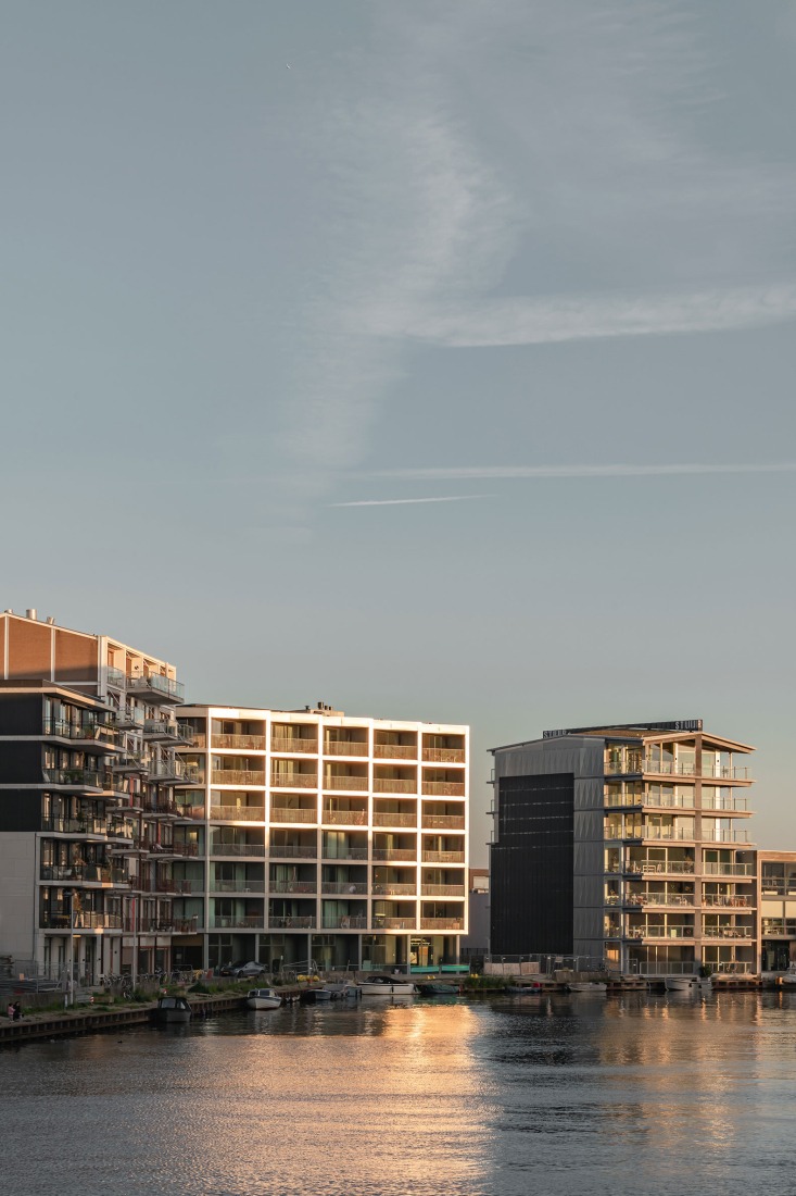 C14 by Studioninedots. Photography by Sebastian van Damme.