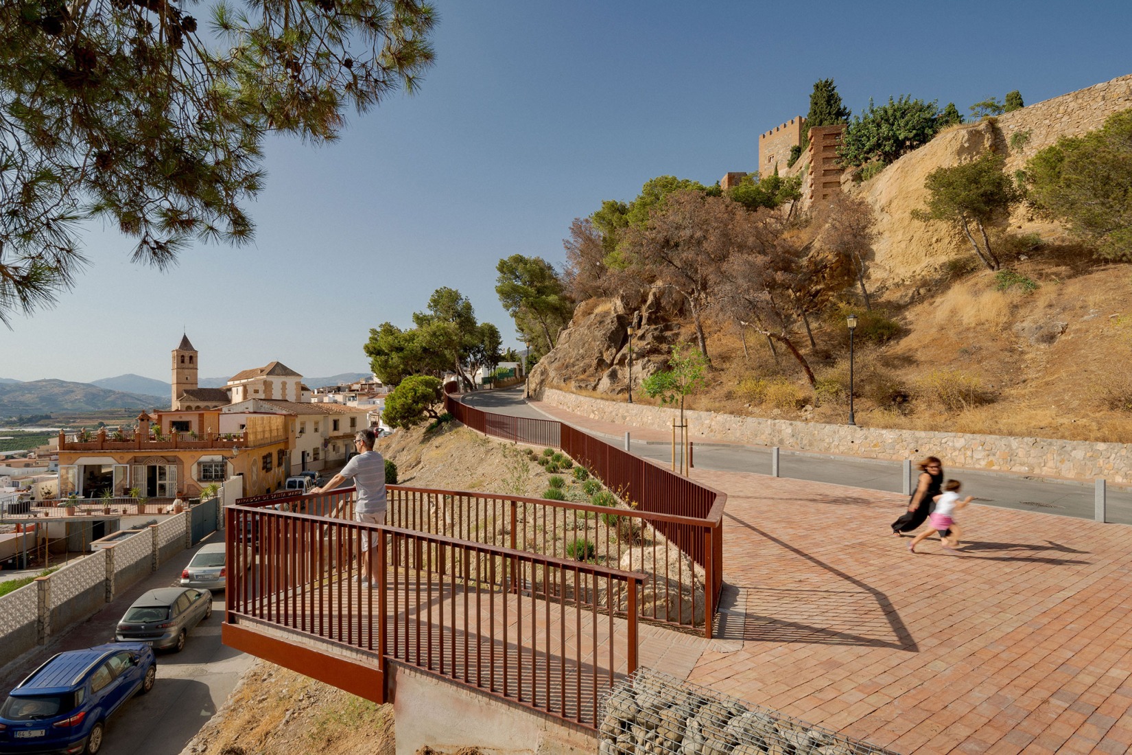 Jardín mirador por Terral Arquitectos. Fotografía por Fernando Gómez Mateos.