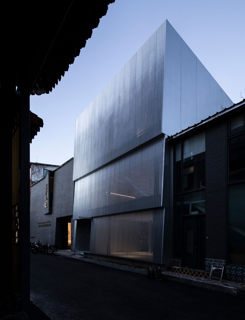 TAOA 798 Studio by TAOA. Photograph by TAOA.