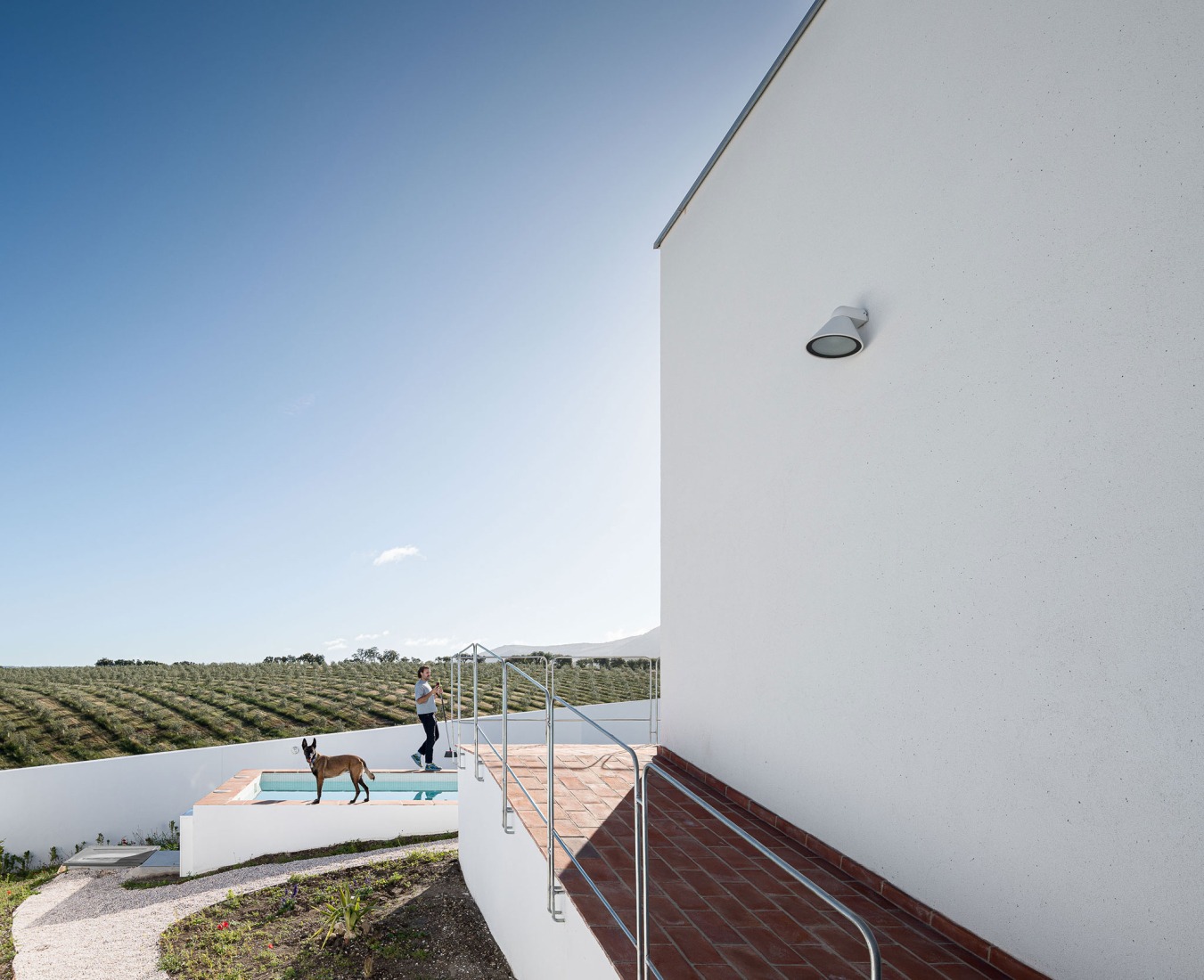 Accordion House by FORarquitectura. Photograph by Juanca Lagares.