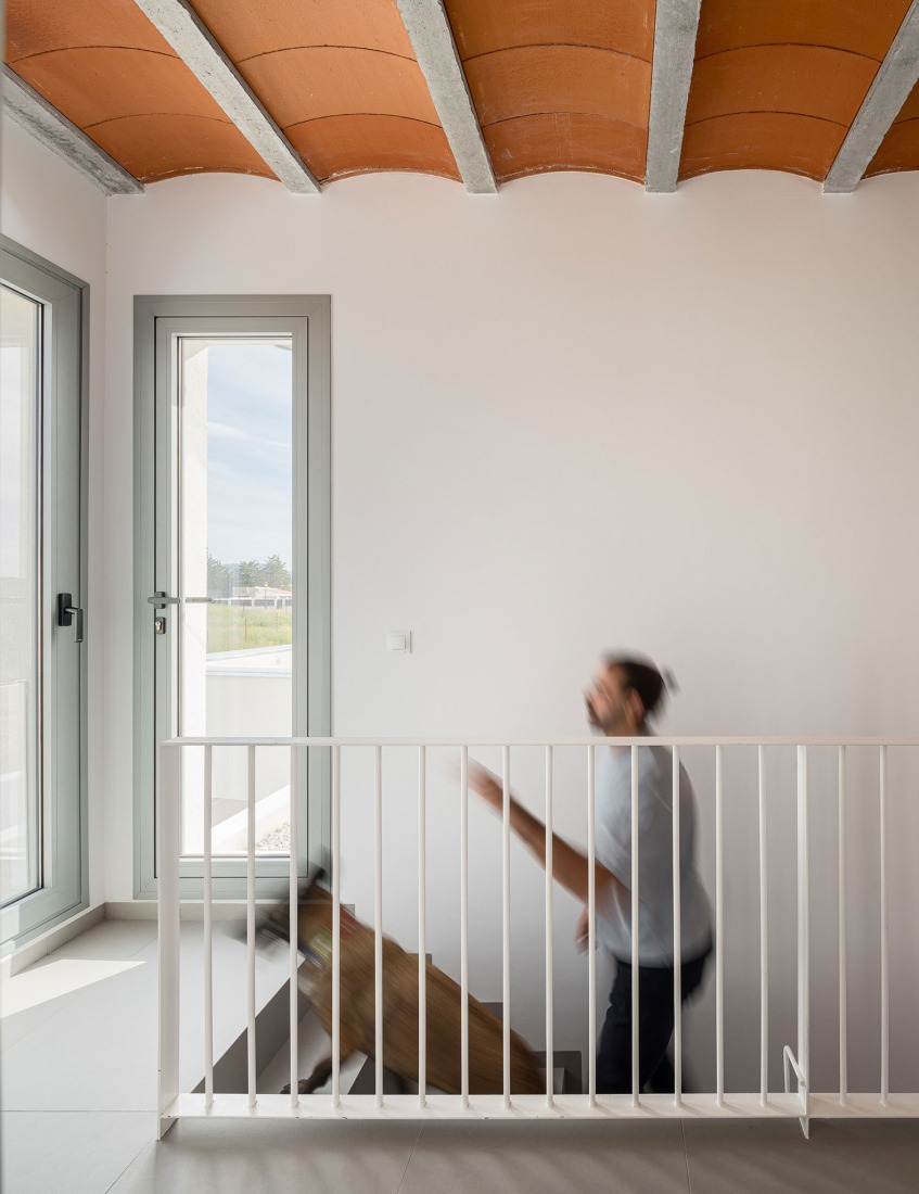 Accordion House by FORarquitectura. Photograph by Juanca Lagares.