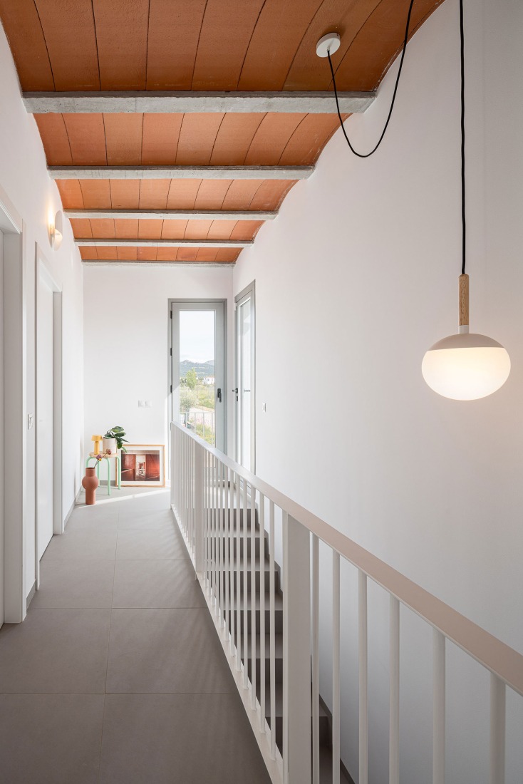 Accordion House by FORarquitectura. Photograph by Juanca Lagares.