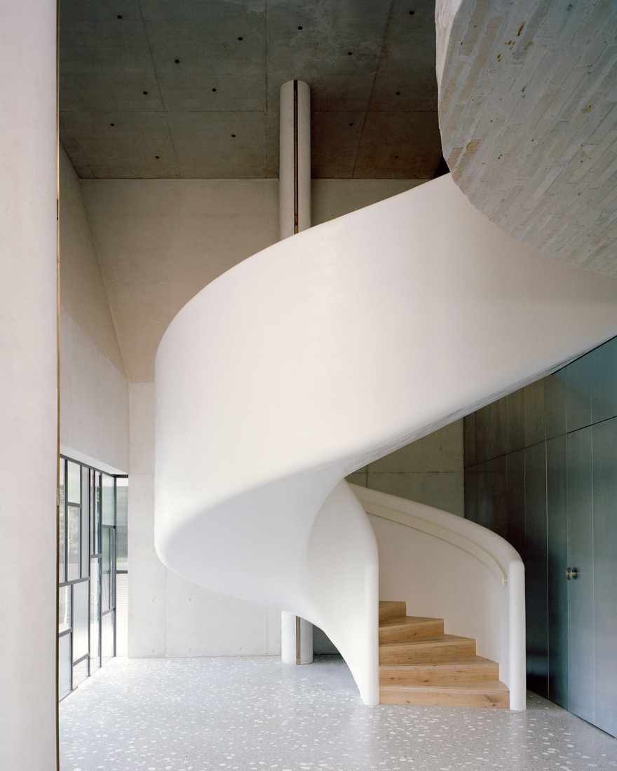 South Yarra House by Pandolfini Architects. Photograph by Rory Gardiner.