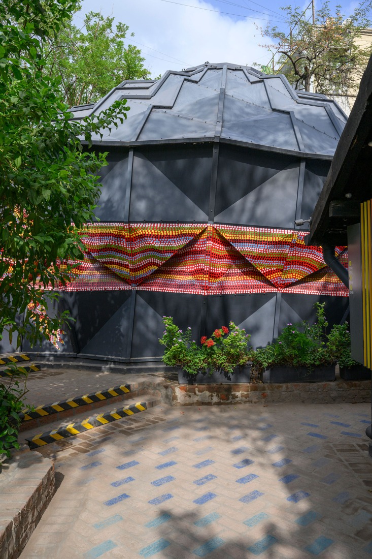 Darwin Bucky by andblack design studio. Photograph by Vinay Panjwani.