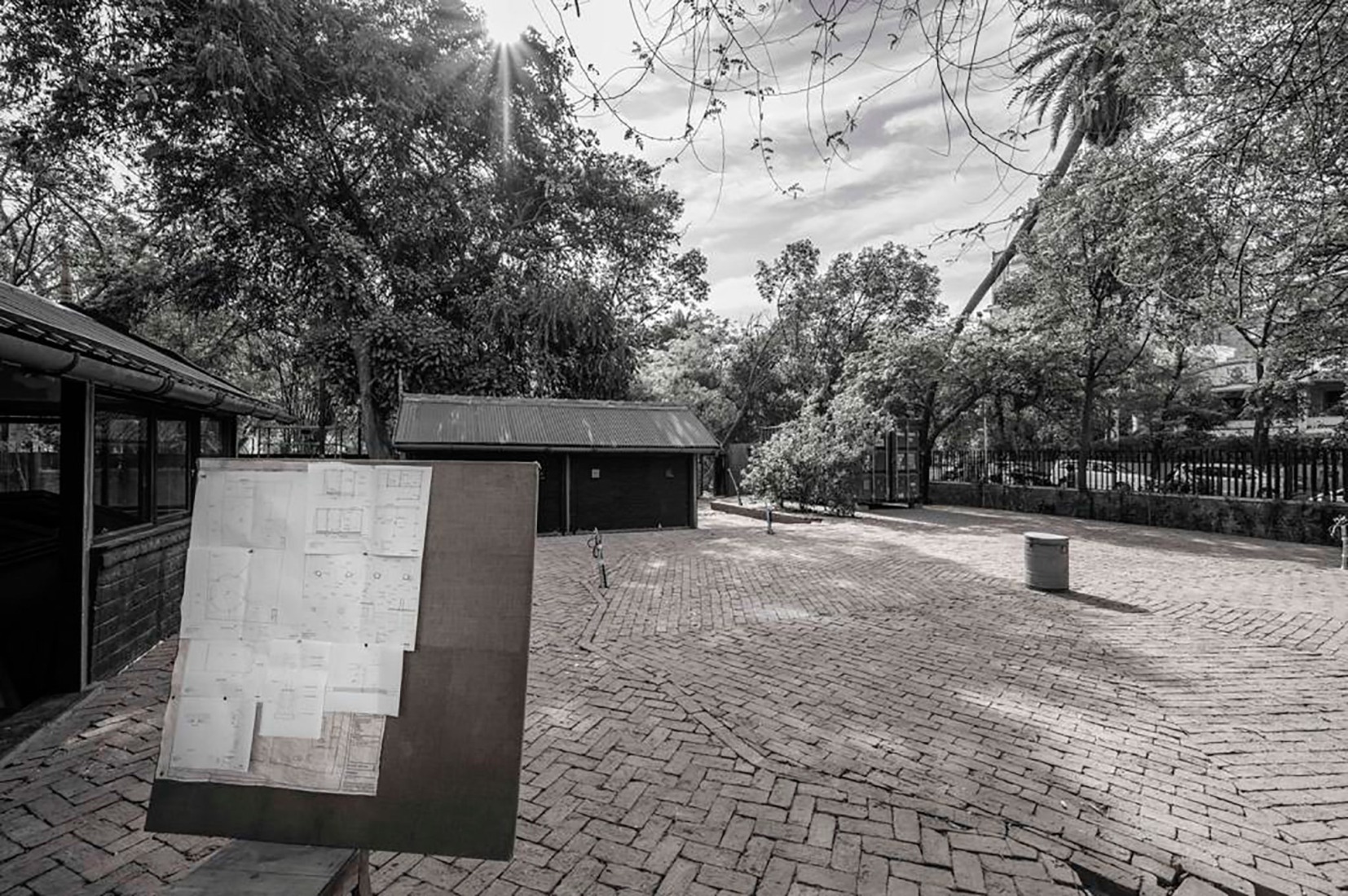 Previous situation. Darwin Bucky by andblack design studio. Photograph by Vinay Panjwani.