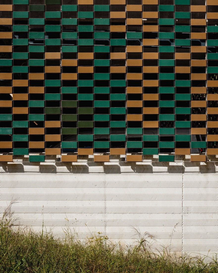 Parking building in Errenteria by VAUMM. Photograph by Aitor Estévez.