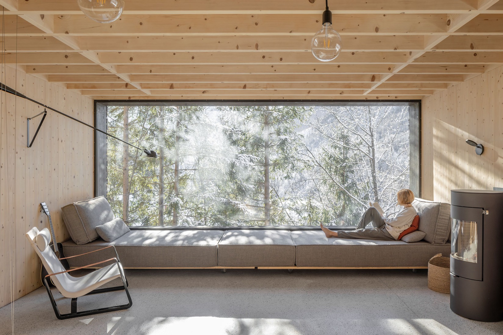 «Casas alpinas gemelas» por Dekleva Gregoric Architects. Fotografía por Ana Skobe.va Gregoric Architects. Fotografía por Ana Skobe.